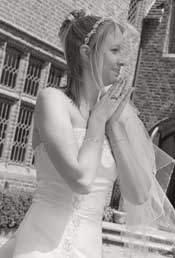 journalistic photograph of a happy bride